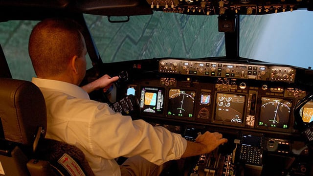 APS Boeing 737NG Advanced Simulator